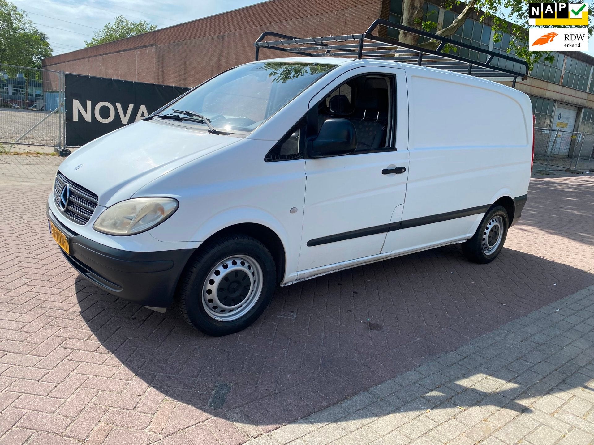 Mercedes-Benz Vito 111 CDI 320 Amigo / Airco / Cruise Contro, Gebruikt, Zwart, 4 cilinders, 116 pk
