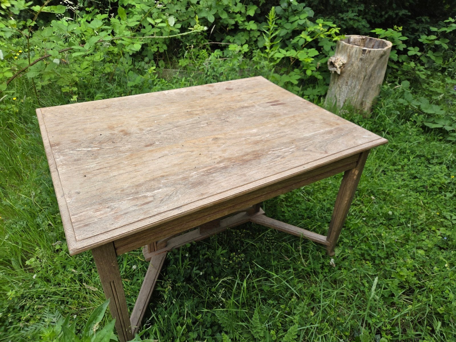 Rustieke houten tafel voor binnen of buiten, Ophalen of Verzenden