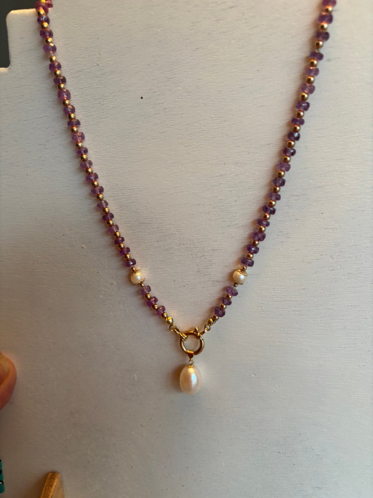 Gouden collier met Alexandriet., Overige kleuren, Nieuw, Ophalen of Verzenden, Met edelsteen