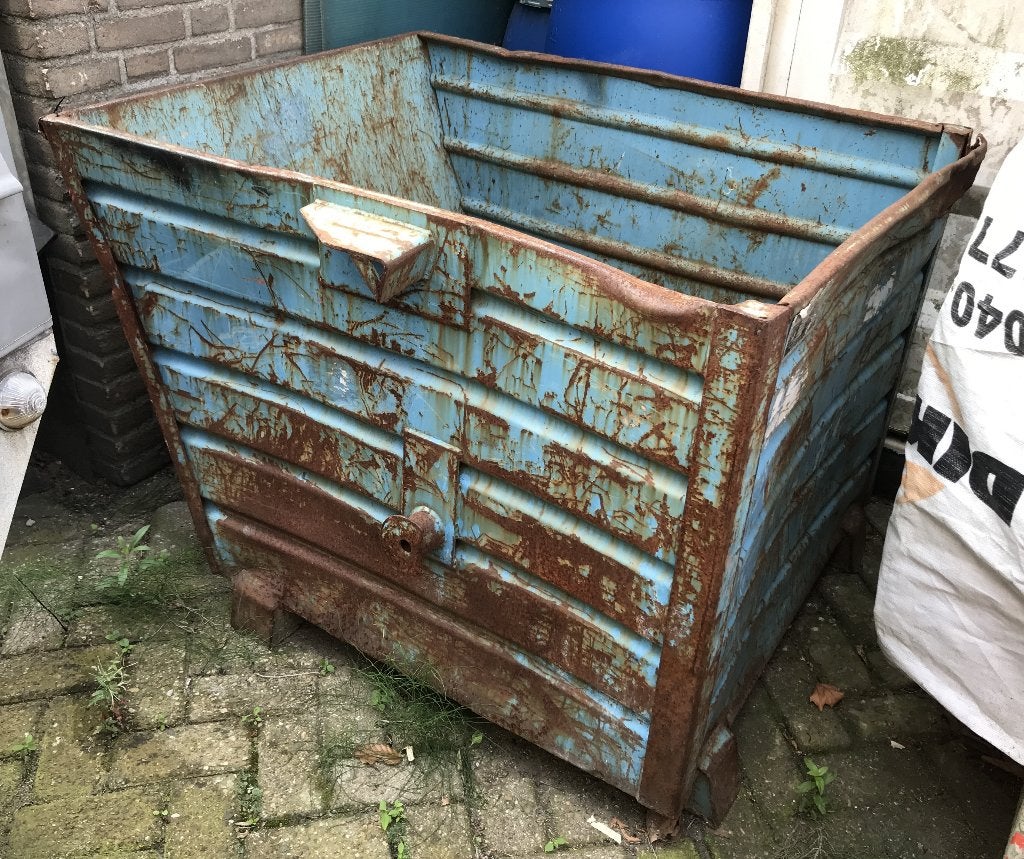 Kantelbak, spanen en/of afval, verplaatsbaar dmv palletwagen, Doe-het-zelf en Verbouw, Ophalen, Gebruikt, 100 cm of meer, 60 cm of meer