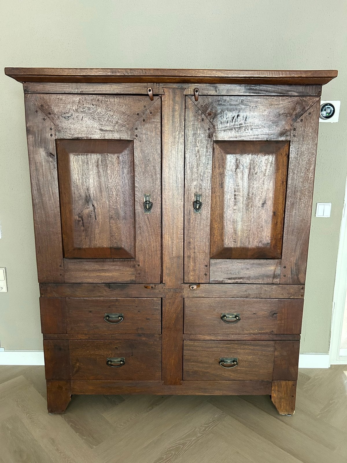 Massief eiken kast - 133x162x45 cm - Zeer goede staat, Antiek en Kunst, Antiek | Meubels | Kasten, Ophalen