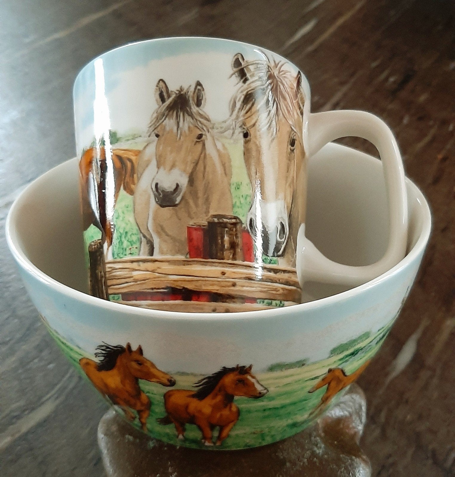 Paarden kom met mok v Wiebe v d Zee. Nieuw, Ophalen of Verzenden, Nieuw, Overige materialen, Kop en/of schotel