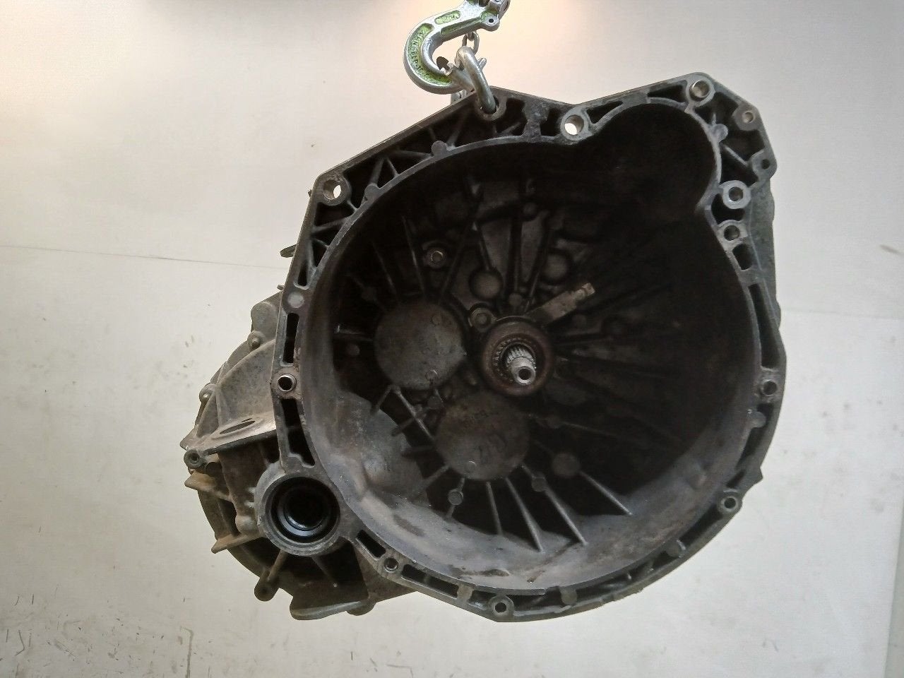 Versnellingsbak schakel Renault Trafic, Onderdelen@venauto.nl, Van der Ven Autorecycling B.V., Gebruikt, Ettenseweg 76, 4706 PB Roosendaal, The Netherlands