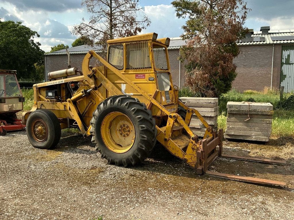 Volvo BM 621 wiellader met 200 cm laadbak en palletvorken, Wiellader of Shovel