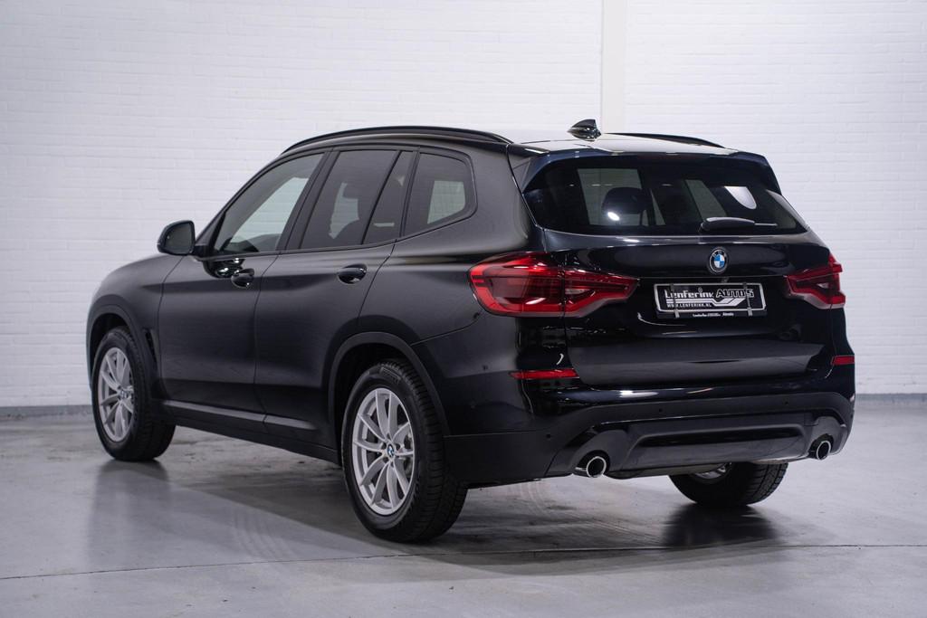 BMW X3 sDrive18d High Executive Nap Navi Camera 360 Apple Ca, Auto's, Achterwielaandrijving, Zwart, Bedrijf, Diesel