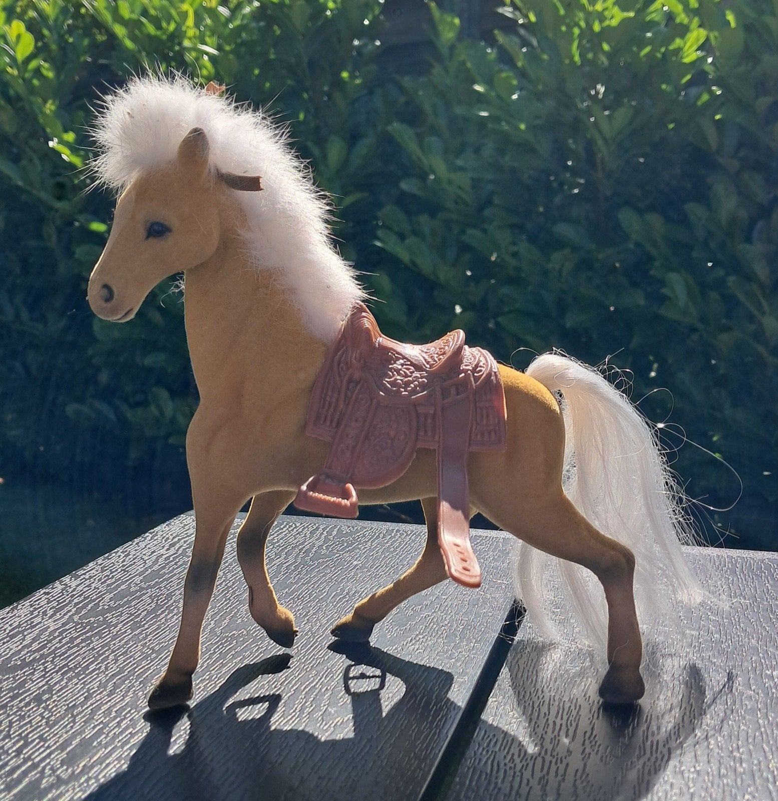 Barbie paard met zadel - Zo goed als nieuw, Ophalen of Verzenden, Zo goed als nieuw, Meisje