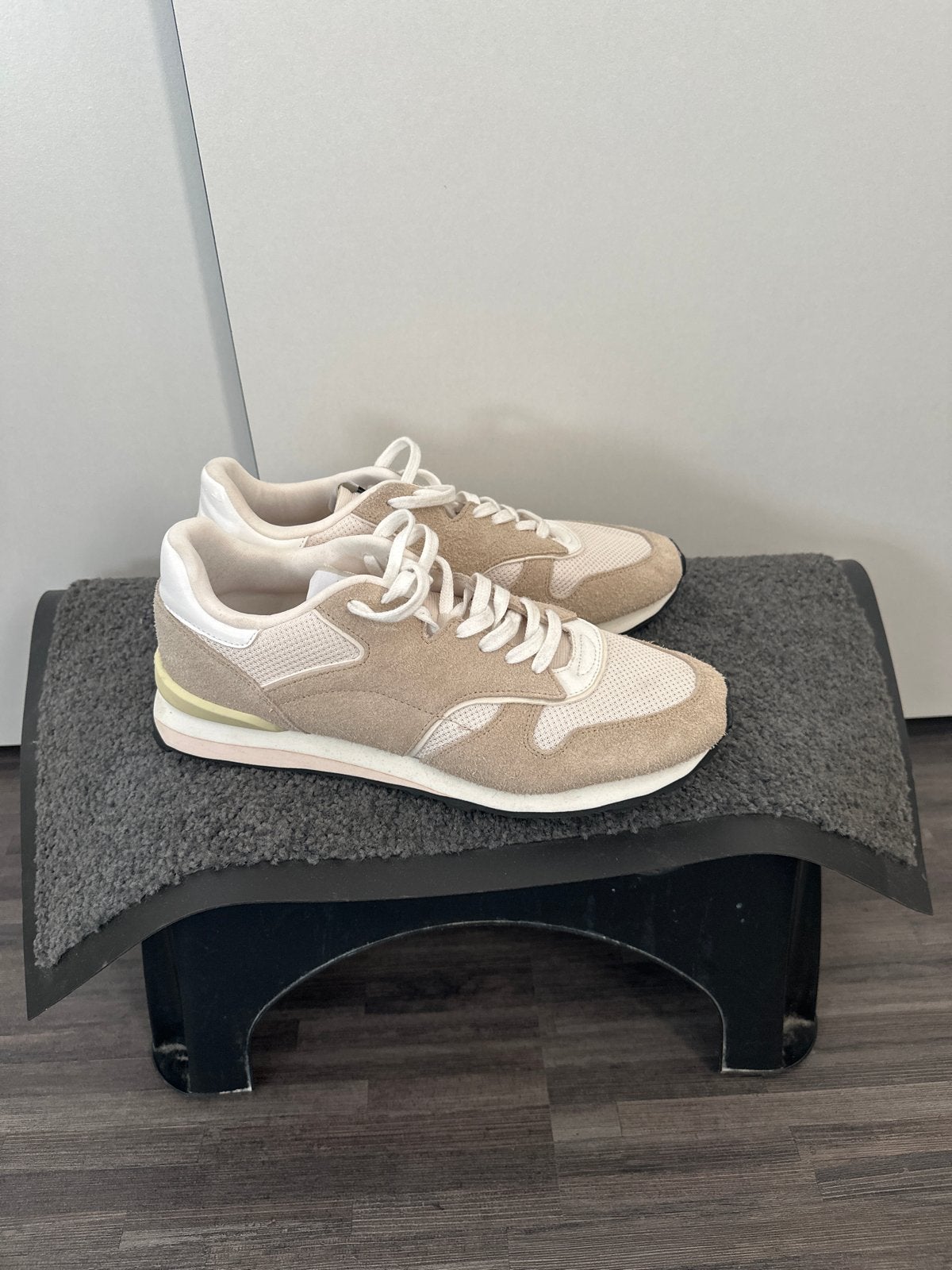 MNG MAN Sneakers - Beige/Wit - Maat 44, Ophalen of Verzenden, Gedragen, Overige kleuren, Sneakers of Gympen