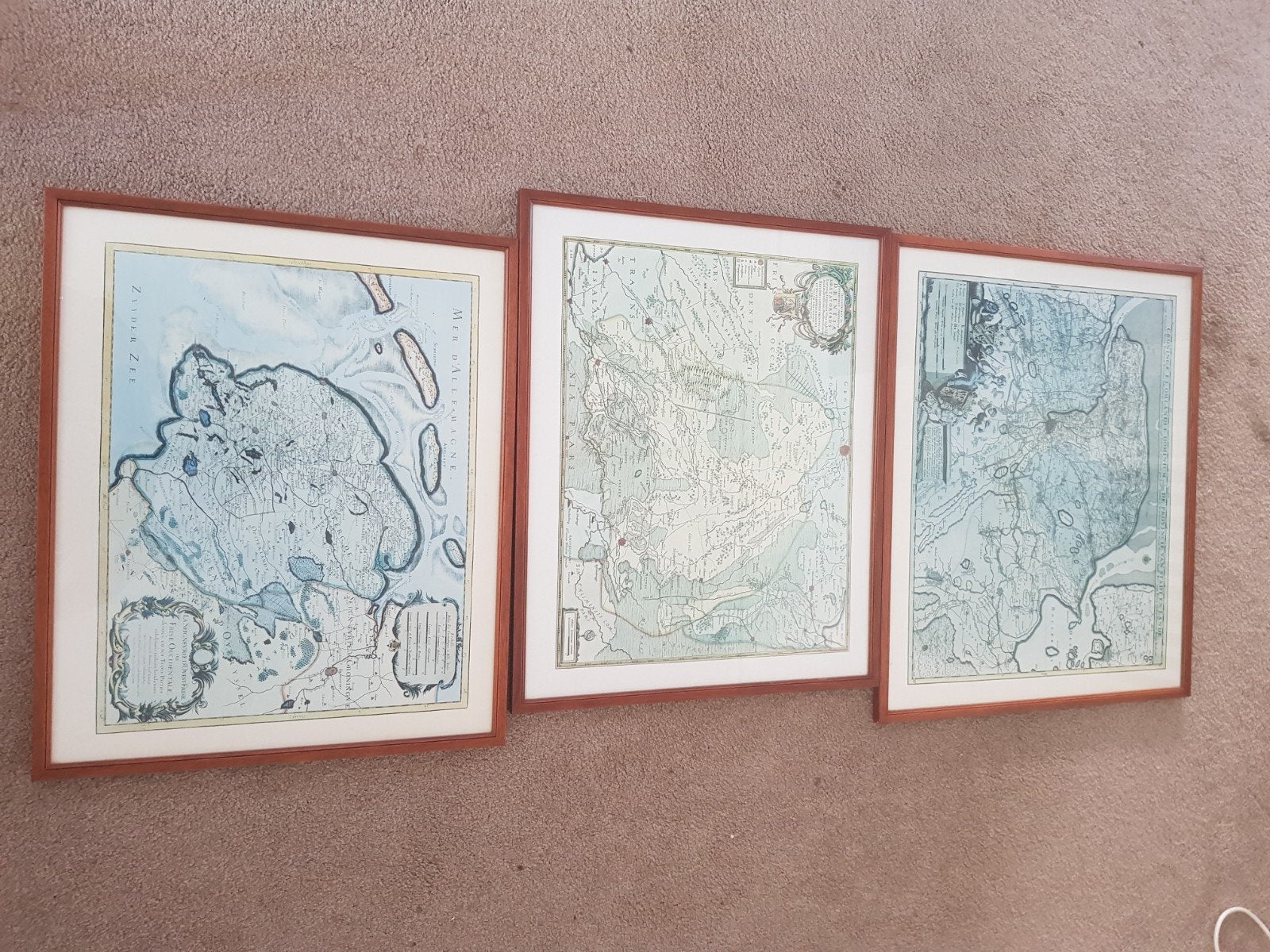 Set van 3 ingelijste historische landkaarten, Ophalen