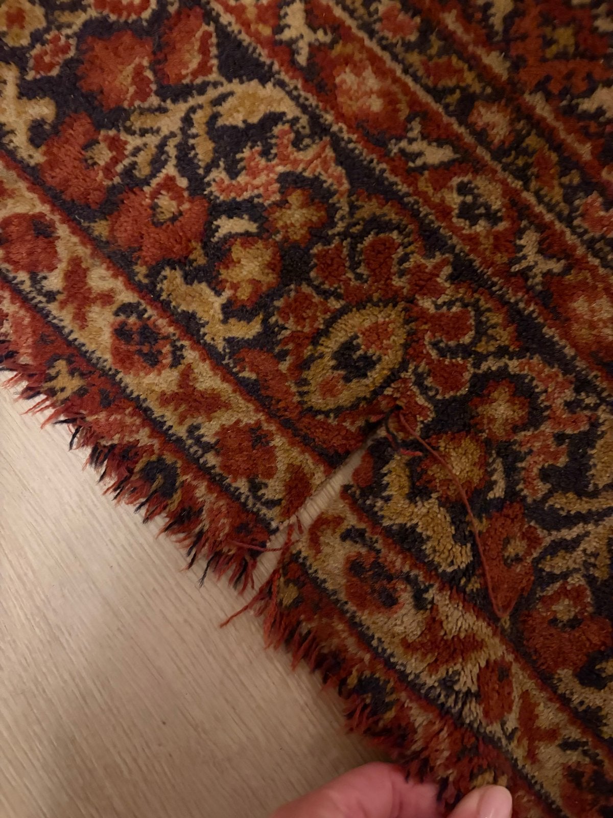 Foto 5 van Vintage vloerkleed 145x160 cm - Klassiek patroon