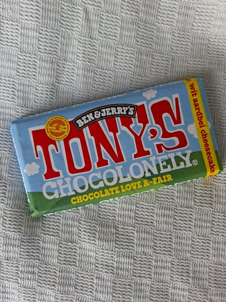 Tony's Chocolonely Ben & Jerry's wit aardbei cheesecake, Verzamelen, Ophalen, Nieuw