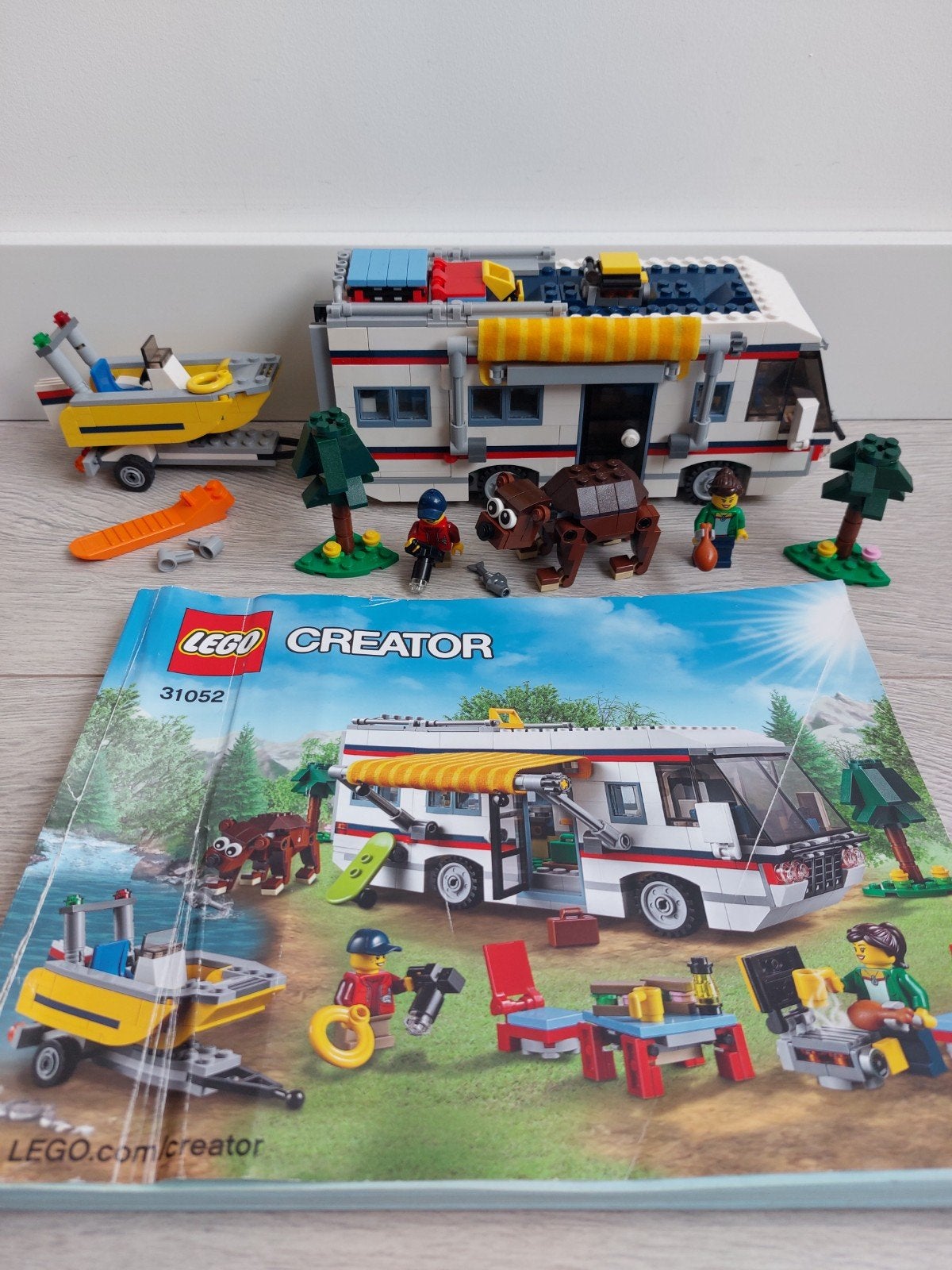 Lego Creator 31052 Vacation Getaways 3in1!
Compleet en inclu, Lego, Ophalen of Verzenden, Zo goed als nieuw, Creator