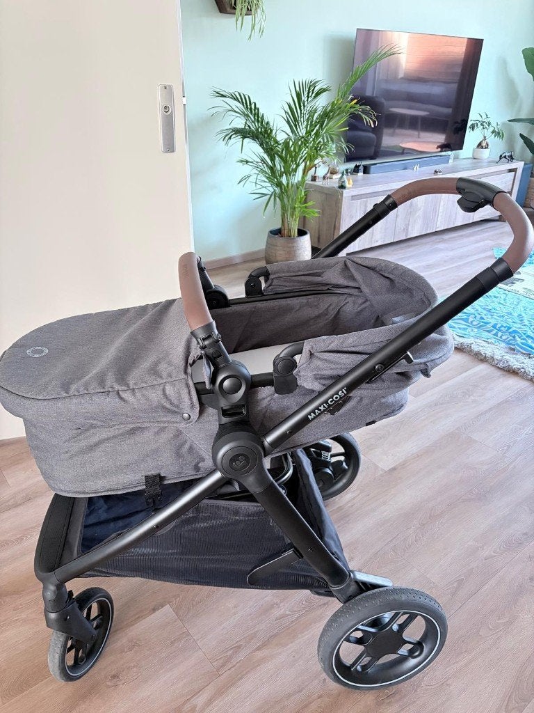 Maxi-Cosi Zelia S Trio 3-in-1 Kinderwagen, Ophalen of Verzenden, Zo goed als nieuw, Combiwagen, Met autostoeltje
