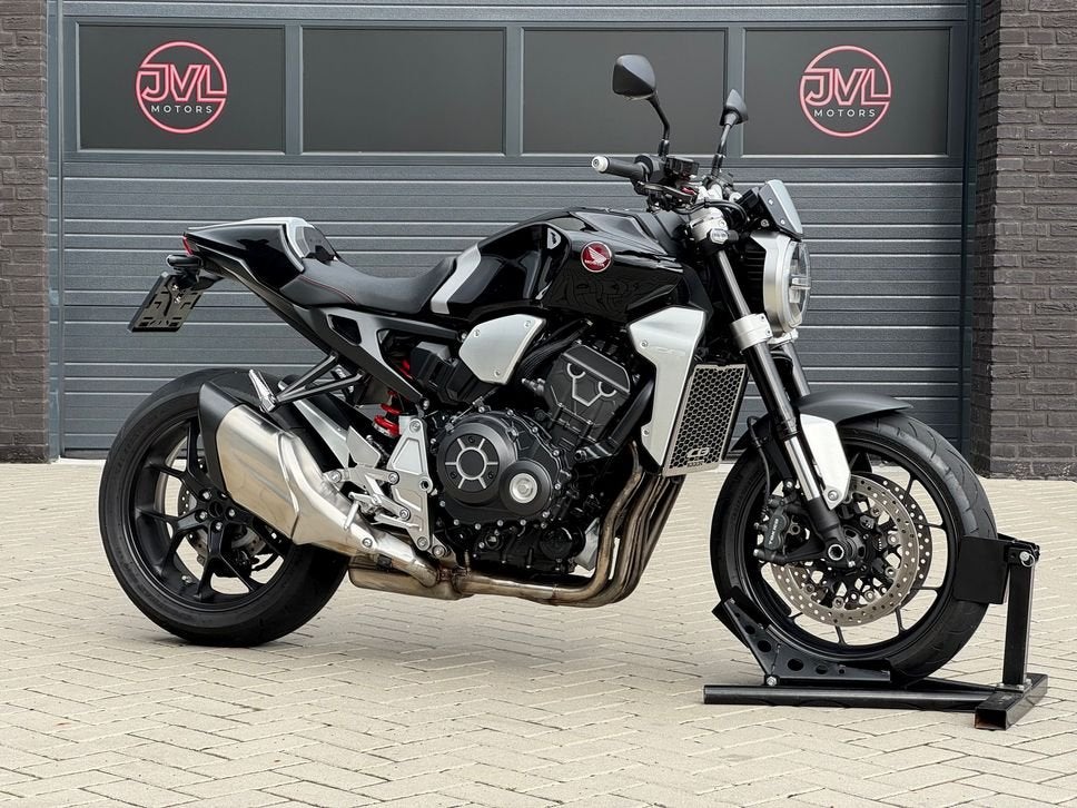Honda CB 1000 R ABS *NIEUWSTAAT* Quickshifter cb1000 3.126km, HONDA, 4 cilinders, Motorrijbewijs A, Bedrijf