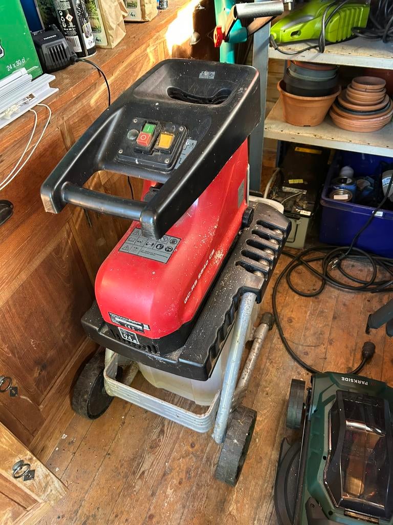 Einhell Elektrische Hakselaar 2500w, Ophalen, Zo goed als nieuw, Elektrisch, Met opvangbak