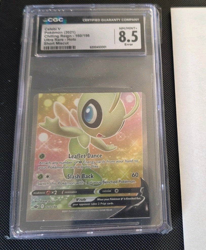 Celebi V Chilling Reign 160/198 Short Miscut Error CGC 8.5, Verzenden, Zo goed als nieuw