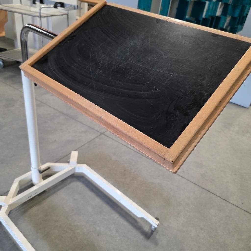 activiteitentafel voor rolstoel / bedtafel, Diversen, Verpleegmiddelen, Ophalen, Gebruikt