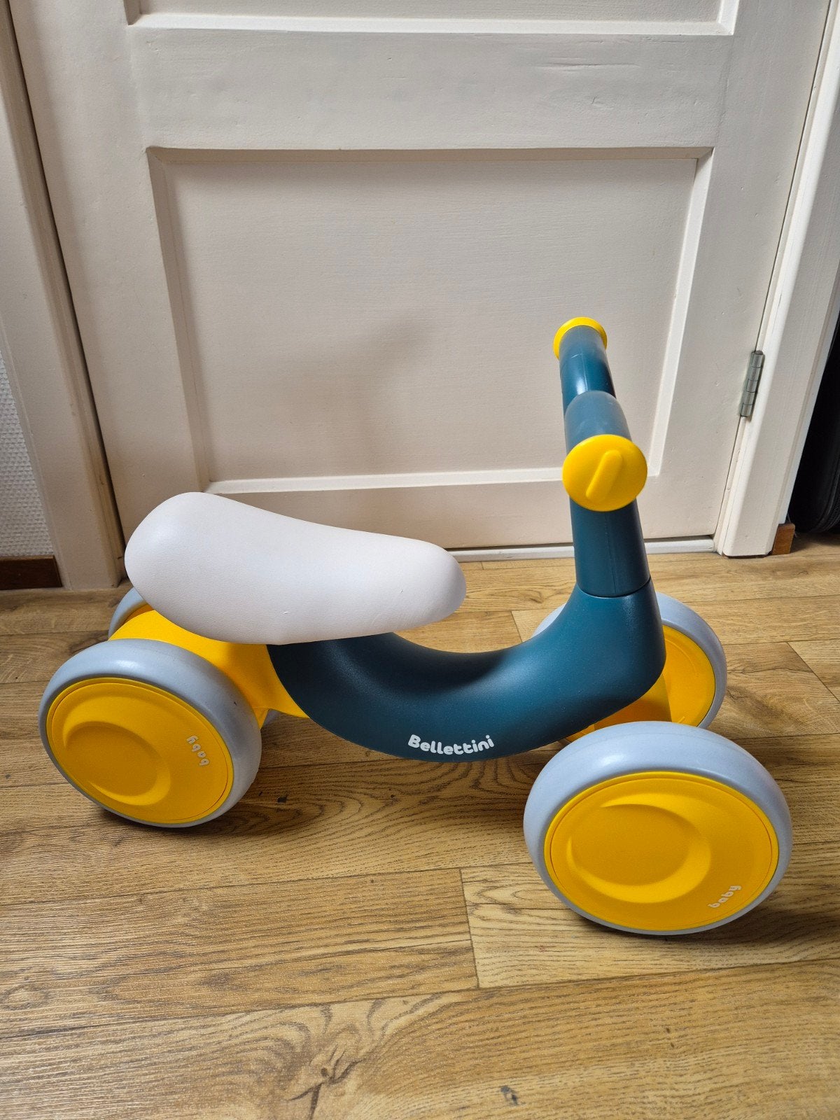 Bellettini Baby Loopfiets - Blauw/Geel, Ophalen, Zo goed als nieuw, Loopfiets