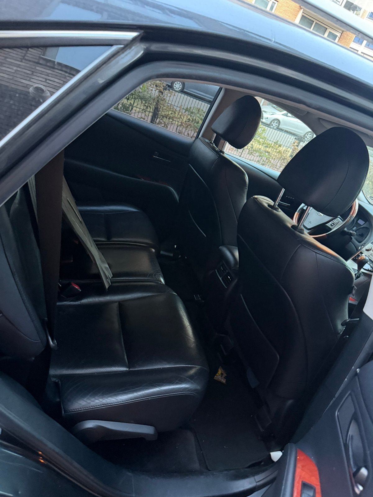 Lexus 2010 Grijs, 249 pk, Zwart, 120 €/maand, Leder