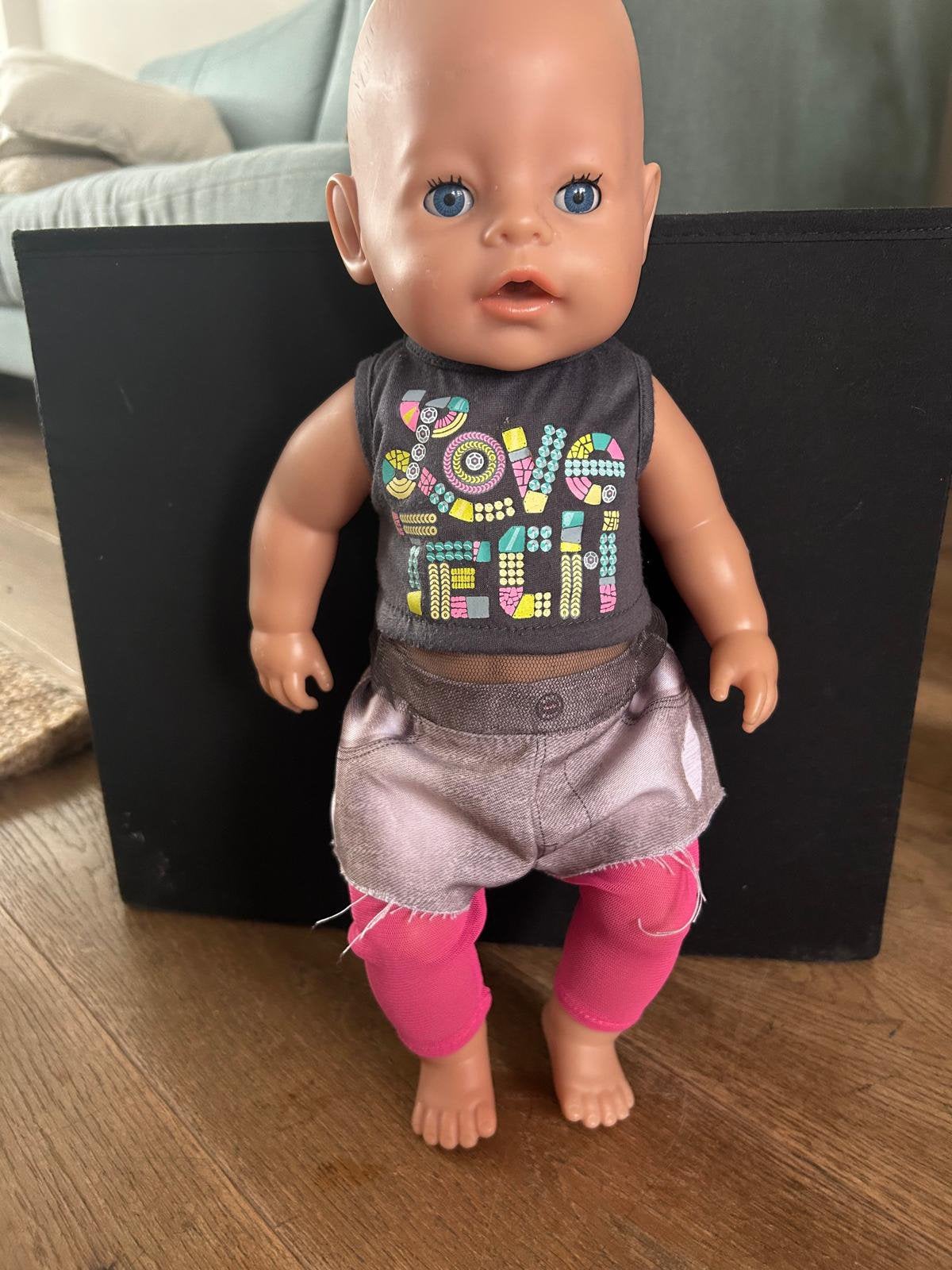 Poppen spullen, Kinderen en Baby's, Speelgoed | Poppen, Ophalen, Gebruikt, Babypop