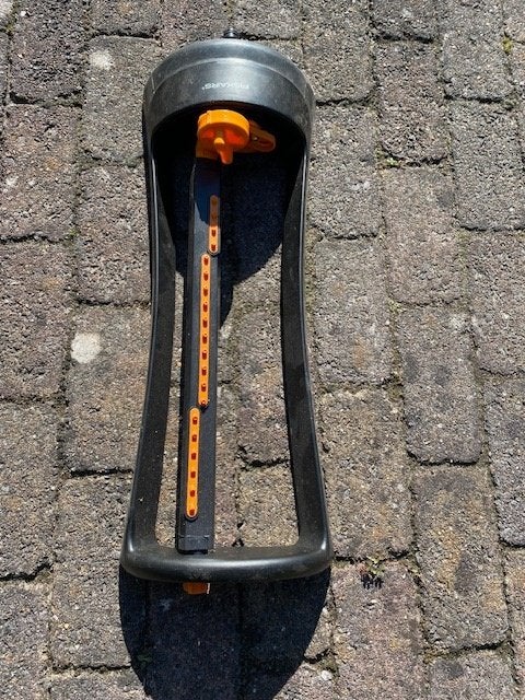 Tuinsproeier Fiskars, Tuin en Terras, Ophalen, Gebruikt, Zwenksproeier
