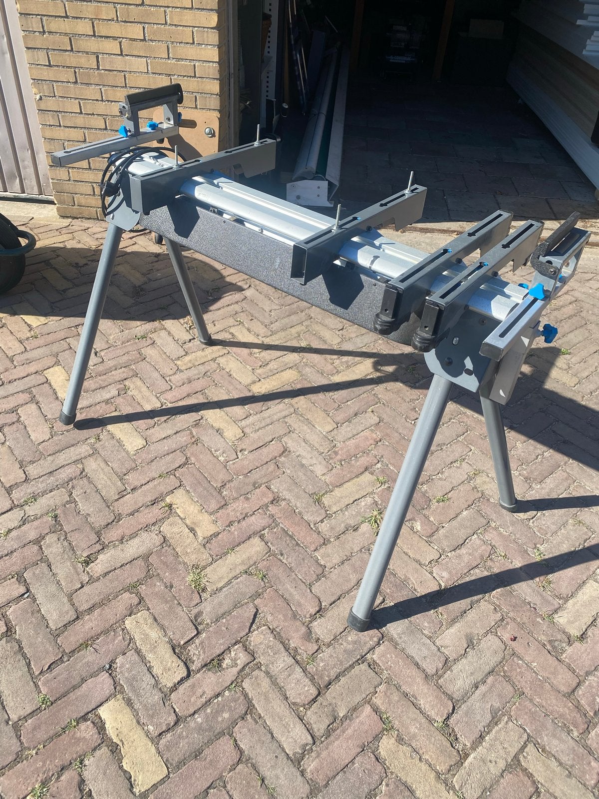 Gamma Universele werkbank om afkortzaag op te monteren, Ophalen, Gebruikt, 120 tot 170 cm