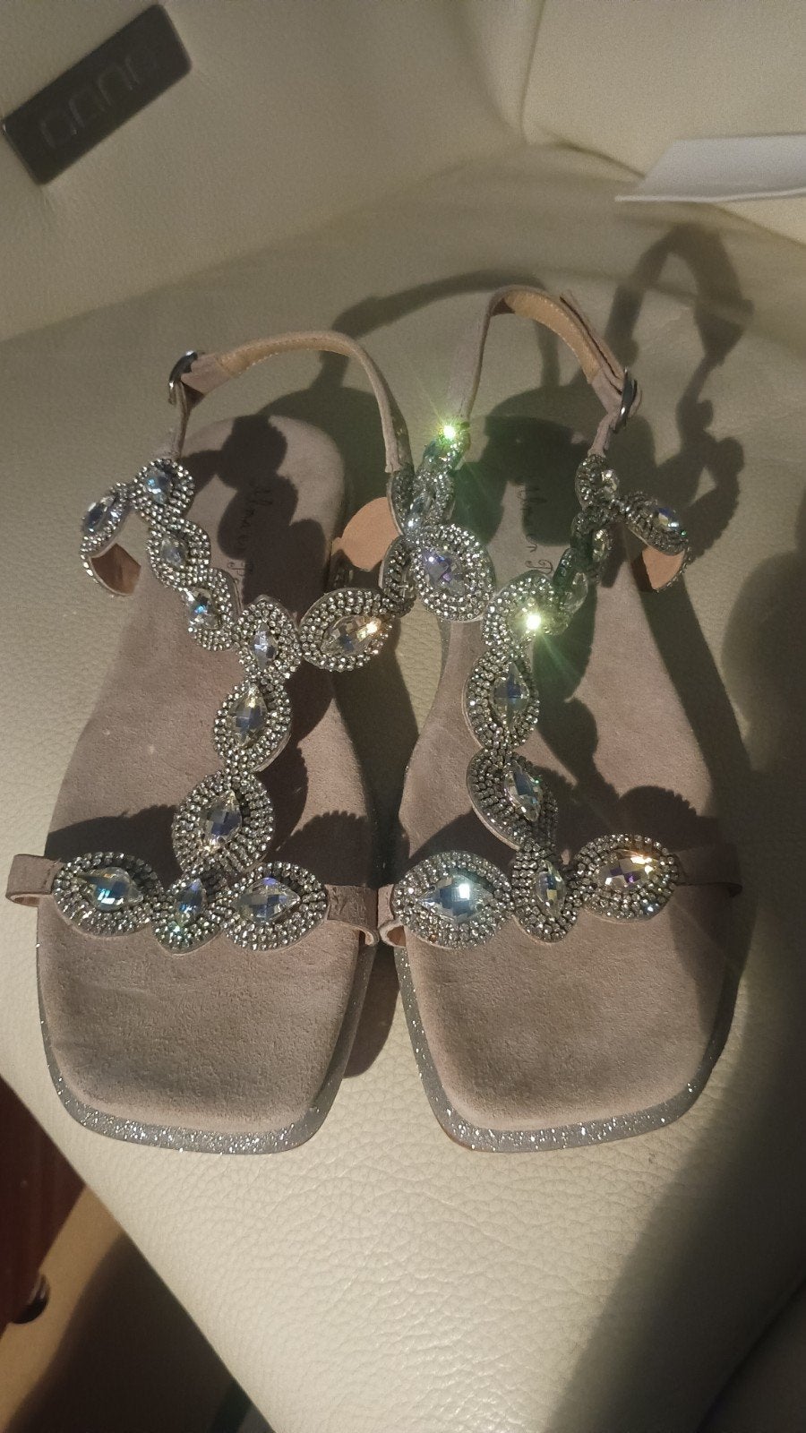 Prachtige nieuwe Glitter sandalen van Alma en Pena 40, Alma en Pena, Beige, Nieuw, Sandalen of Muiltjes