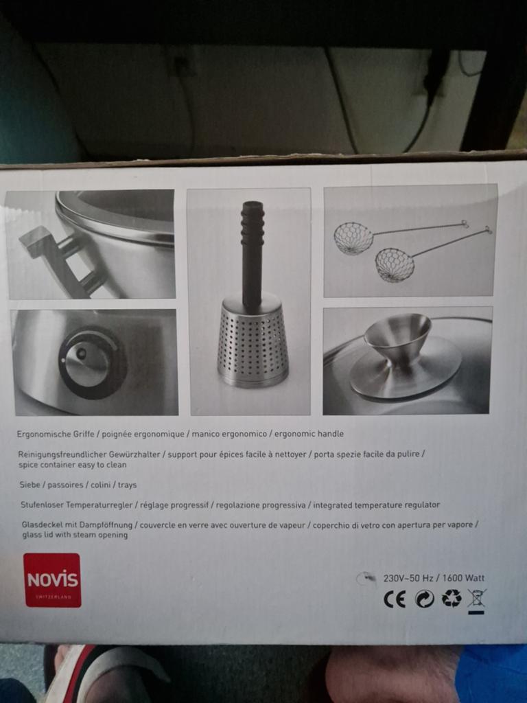 Novis Gourmet Pot - Fondue/Gourmet Pan, Witgoed en Apparatuur, Gourmetstellen, Nieuw, 4 t/m 7 personen, Ophalen of Verzenden