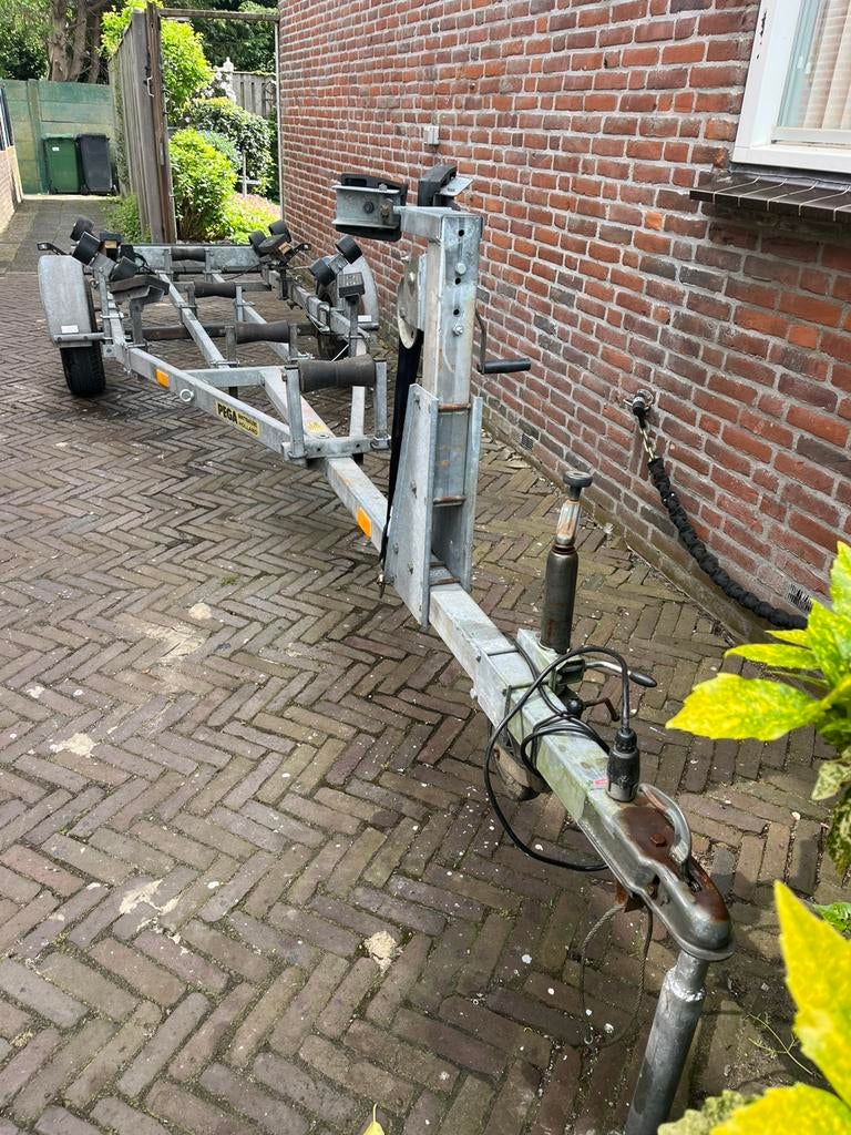 Pega kantel boot trailer voor boot 4.50 as 650 kg, Watersport en Boten, Minder dan 1500 kg, Gebruikt, Overige typen, Minder dan 6 meter