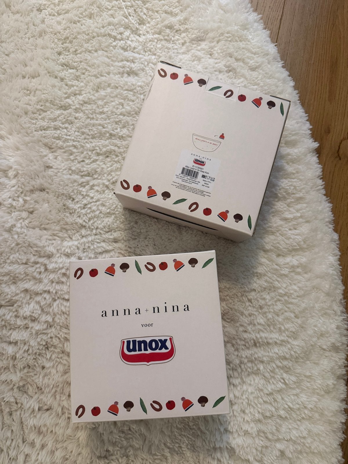 2x Limited Edition Anna + Nina Unox kom “alles loopt in de s, Huis en Inrichting, Overige merken, Keramiek, Nieuw, Ophalen of Verzenden