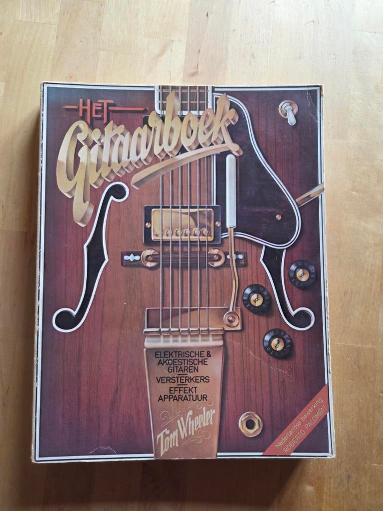 Het Gitaarboek - Tom Wheeler (Nederlandse bewerking), Ophalen of Verzenden, Gelezen, Instrument, Tom Wheeler