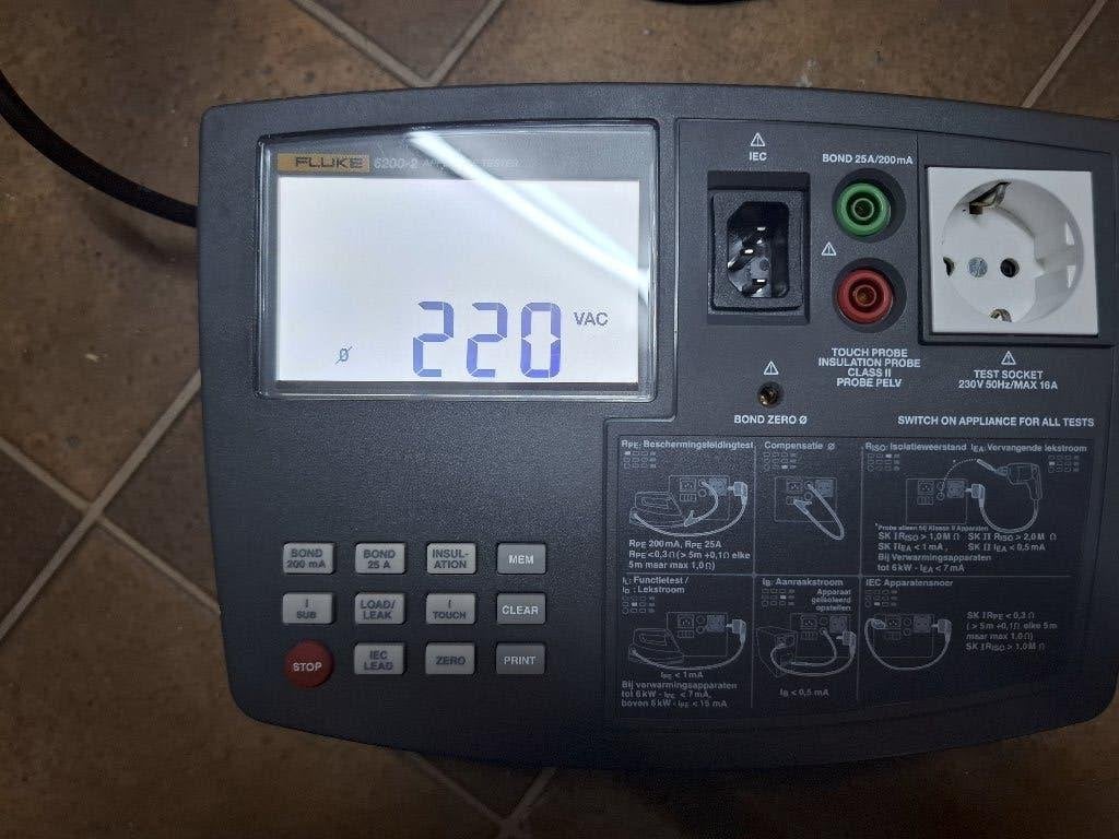 Fluke 6200-2 NEN3140 tester keuringsapparaat, Ophalen of Verzenden, Zo goed als nieuw, Elektriciteit