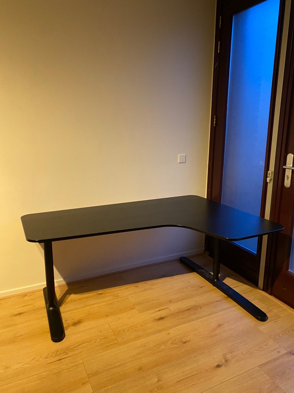 Ikea Bekant Hoek Bureau, hoek rechts, Ophalen, Zwart, 160 cm, Hoekbureau