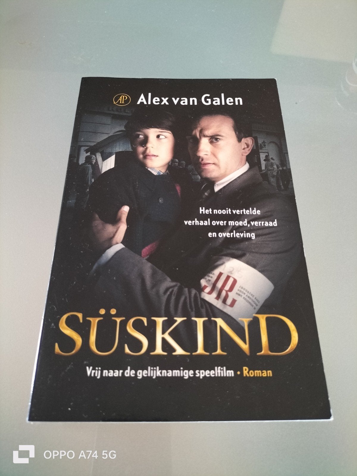 Süskind - Roman gebaseerd op de gelijknamige film, Ophalen of Verzenden, Zo goed als nieuw, Alex van Galen