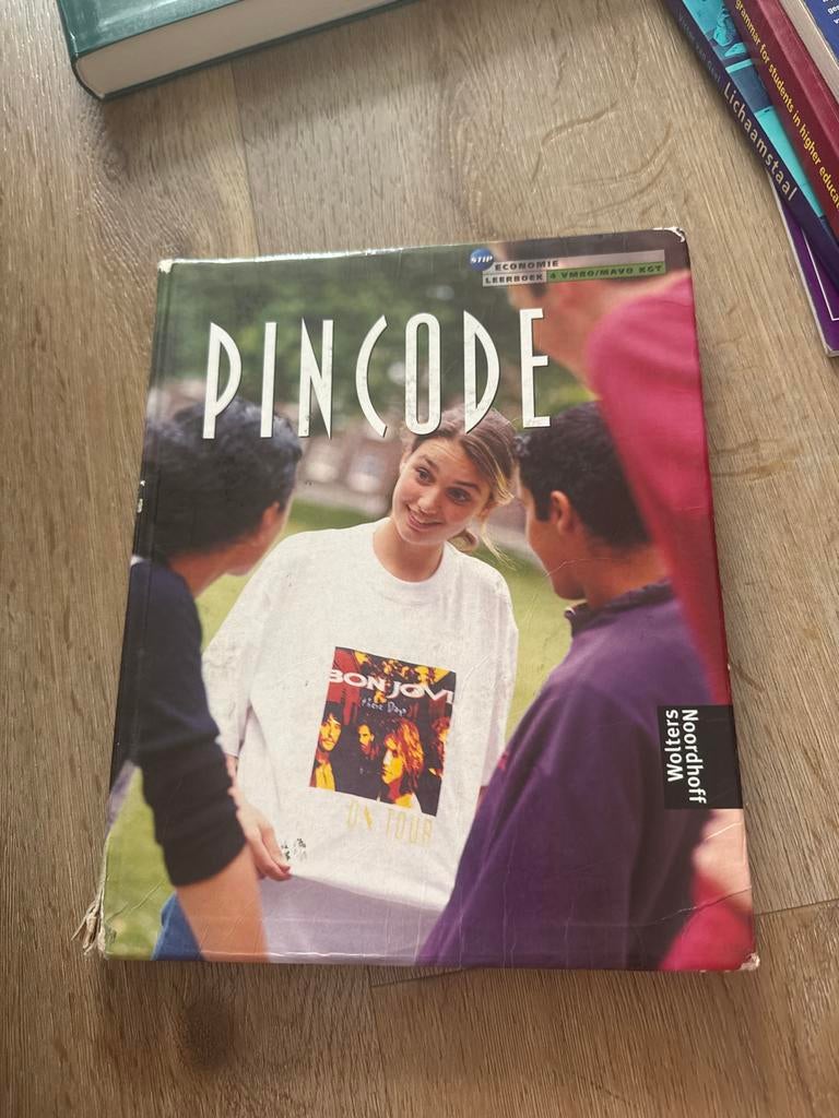 Pincode Economie Leerboek VMBO/MAVO KGT Wolters Noordhoff, Ophalen of Verzenden, Zo goed als nieuw