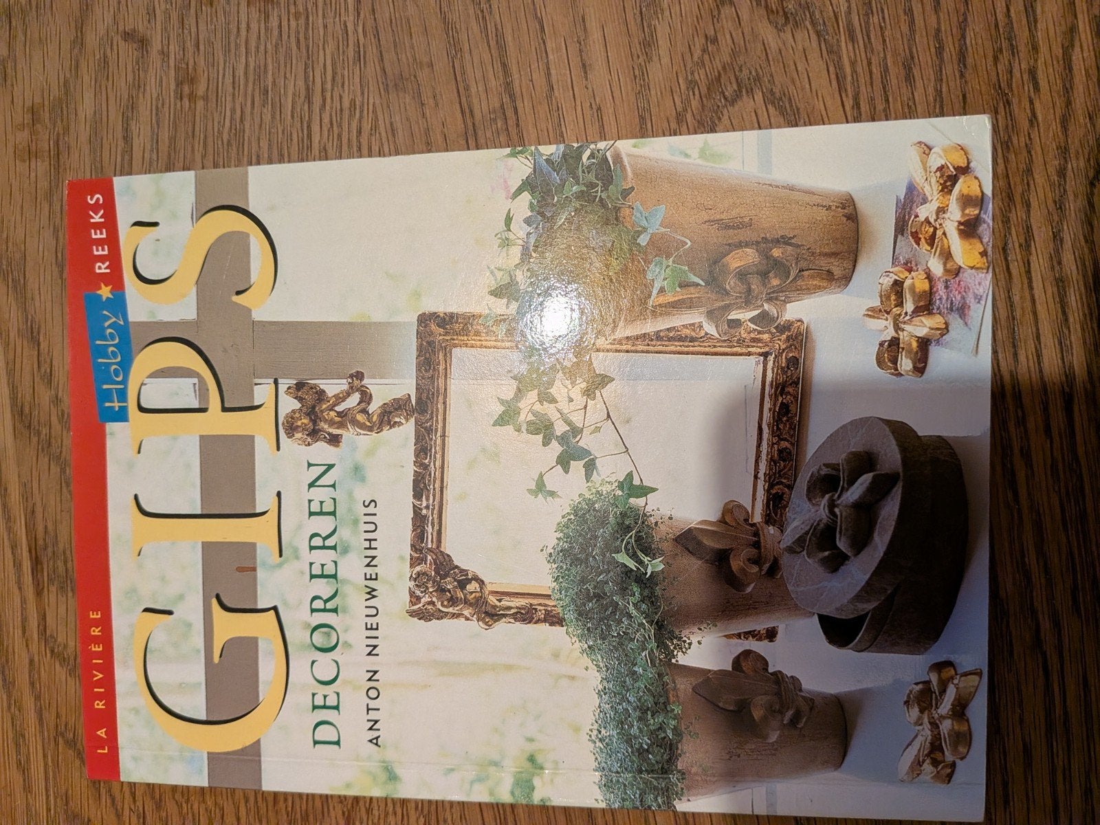 Gips Decoreren - Hobby Reeks Boek, Ophalen of Verzenden, Gelezen, Overige onderwerpen, Anton Nieuwenhuis