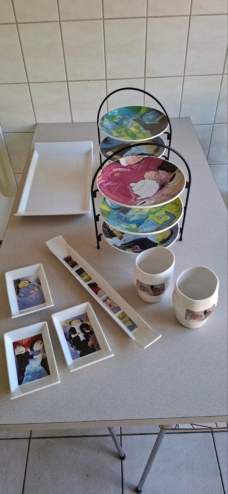 high tea servies dikke dames, Huis en Inrichting, Keramiek, Nieuw, Ophalen of Verzenden, Modern