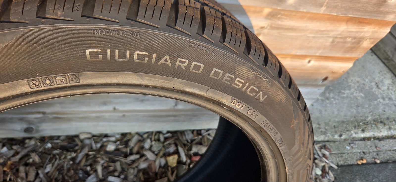 Vredestein All Season Banden QUATRAC Pro+ 245/40 R19, All Season, Band(en), Personenwagen, Ophalen