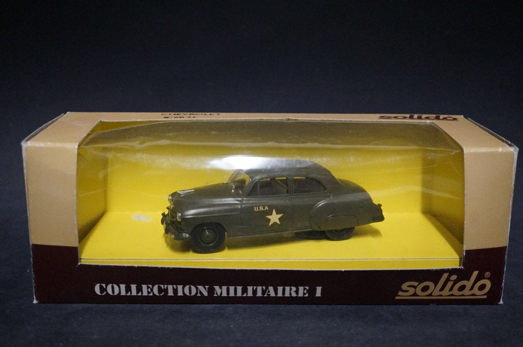Solido Chevrolet militaire sedan HQ - 1/43 - TOP, Ophalen of Verzenden, Zo goed als nieuw, Auto, Solido