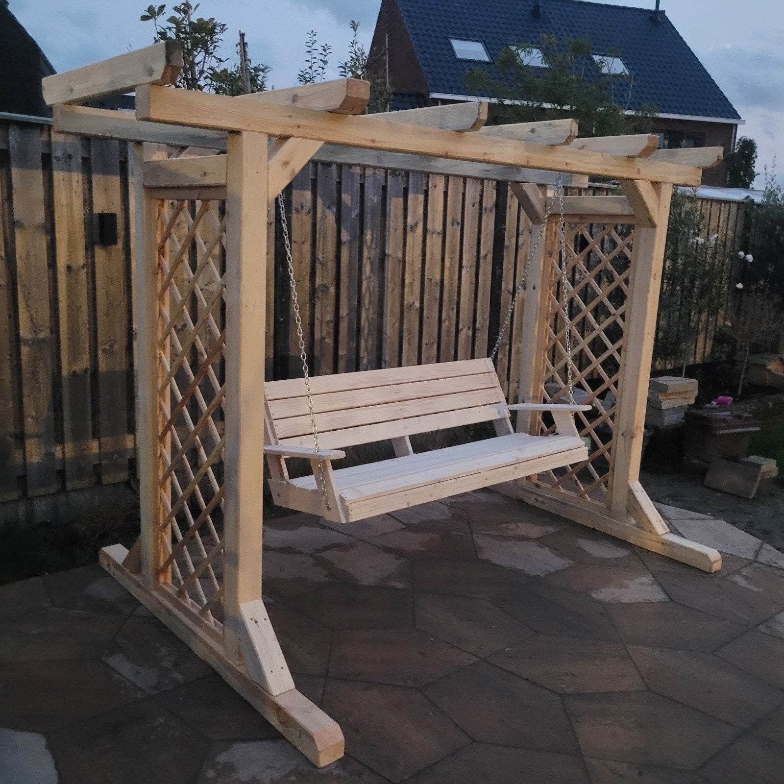 schommelbank met pergola massief hout, Ophalen, Hout
