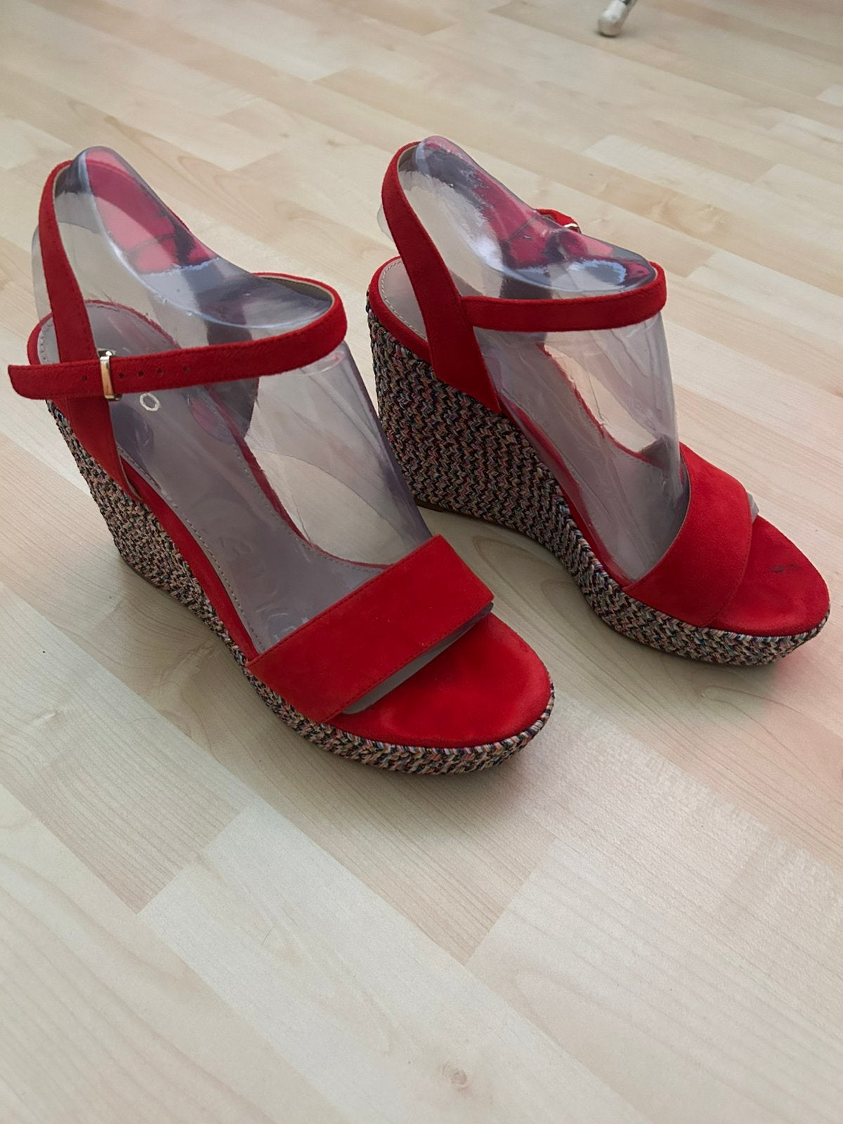 Elegante, rode espadrilles,merk Aldo, maar 42,5, Ophalen of Verzenden, Zo goed als nieuw, Rood, Espadrilles of Moccasins