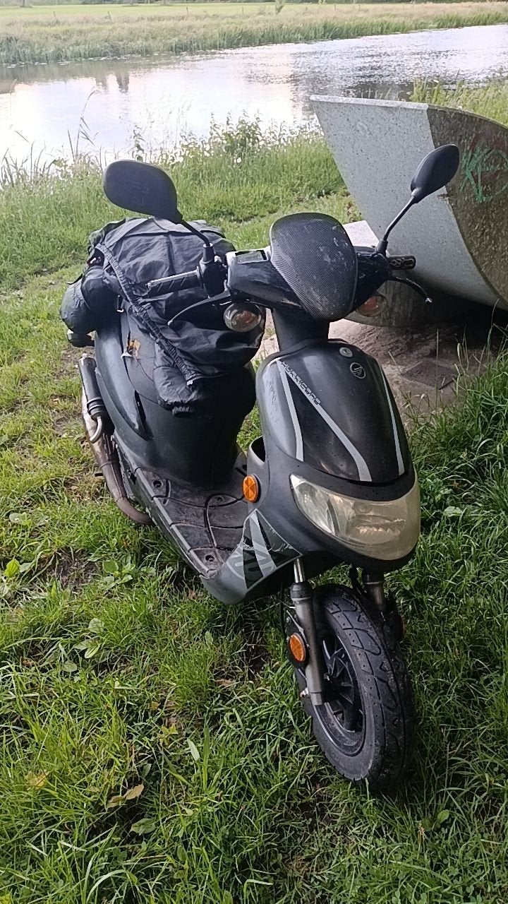 Keeway Hurricane 70cc met blauwe plaat - Leo Vince uitlaat, Ophalen, Gebruikt, Benzine, Overige merken