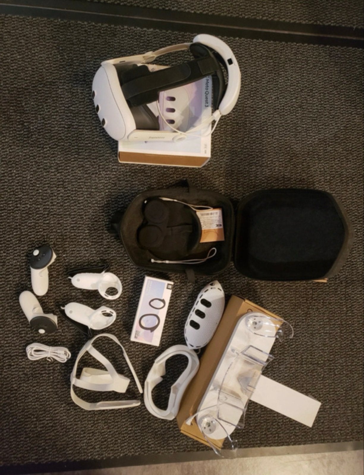 Meta Quest 3 512GB + bon + accessoires – zo goed als nieuw!, Spelcomputers en Games, Virtual Reality, Ophalen, Zo goed als nieuw
