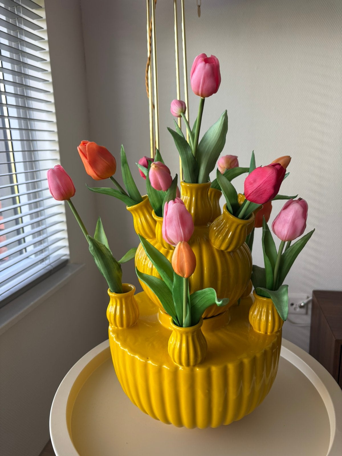 Tulpenvaas (inclusief kunst tulpen), Ophalen, Zo goed als nieuw