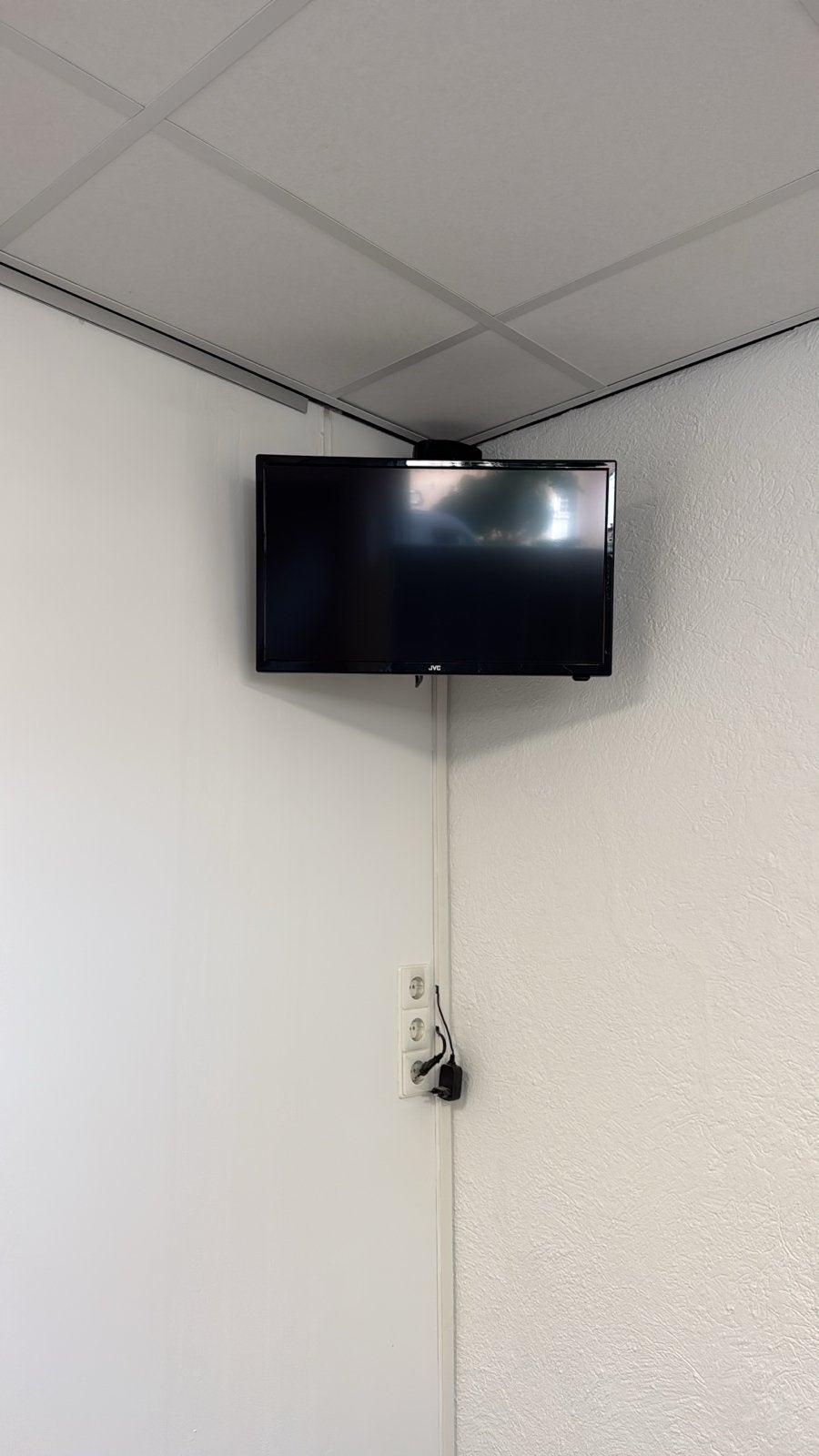 JVC TV voor tuin, serre of kinderkamer, 50 Hz, HD Ready (720p), 40 tot 60 cm, Ophalen