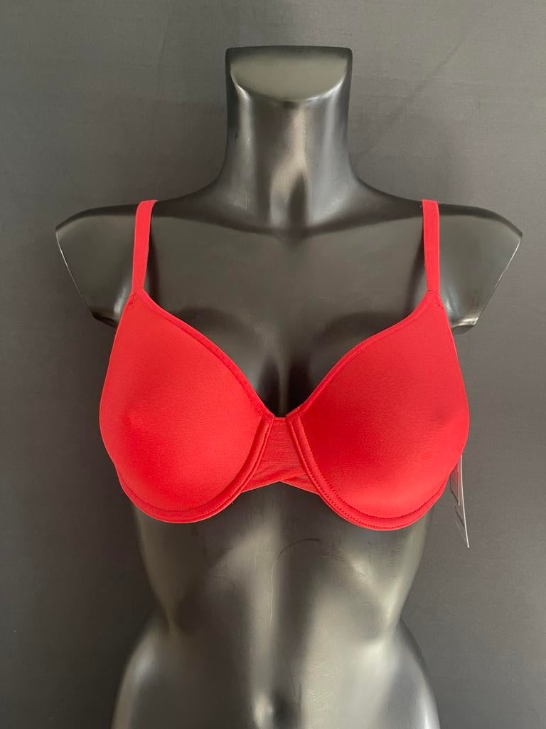 Chantelle t shirt bh 80b en 80c model prime 12b1, Verzenden, Rood, BH