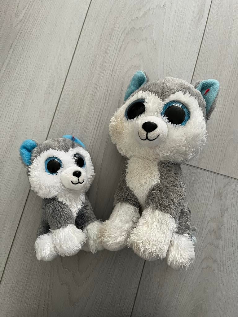 Set van 2 Husky knuffels - Groot en Klein, Ophalen of Verzenden, Zo goed als nieuw, Hond