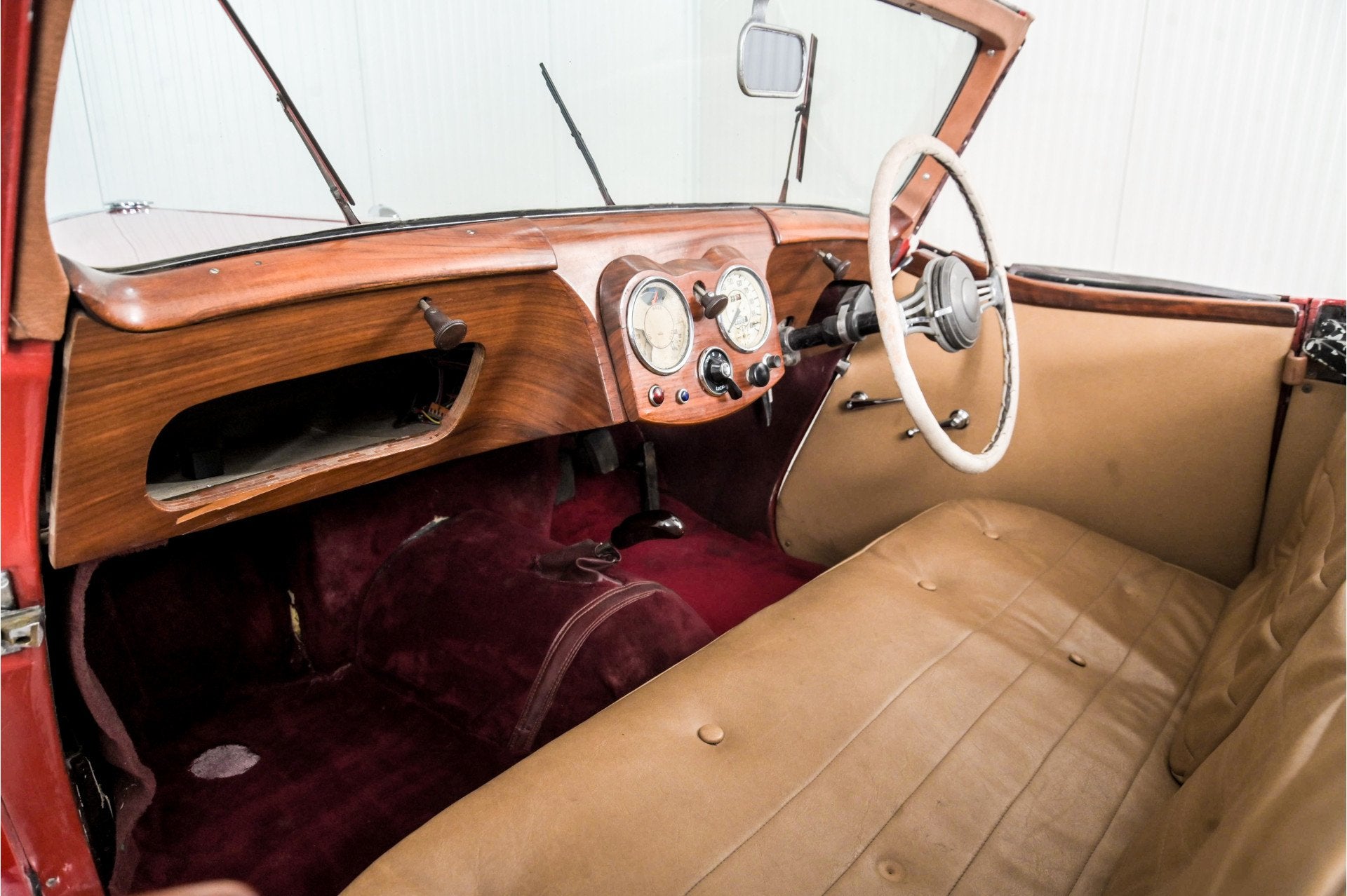Triumph 1800 Roadster 6 cilinder overdrive (bj 1947), foto 12