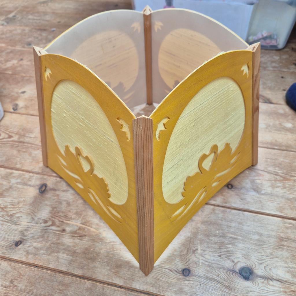 De Noest lampenkap met zwanen, Ophalen, Nieuw, Wanddecoratie