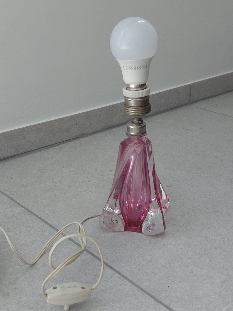 Val Saint Lambert - Tafellamp - Kristal – twisted - roze, Ophalen of Verzenden