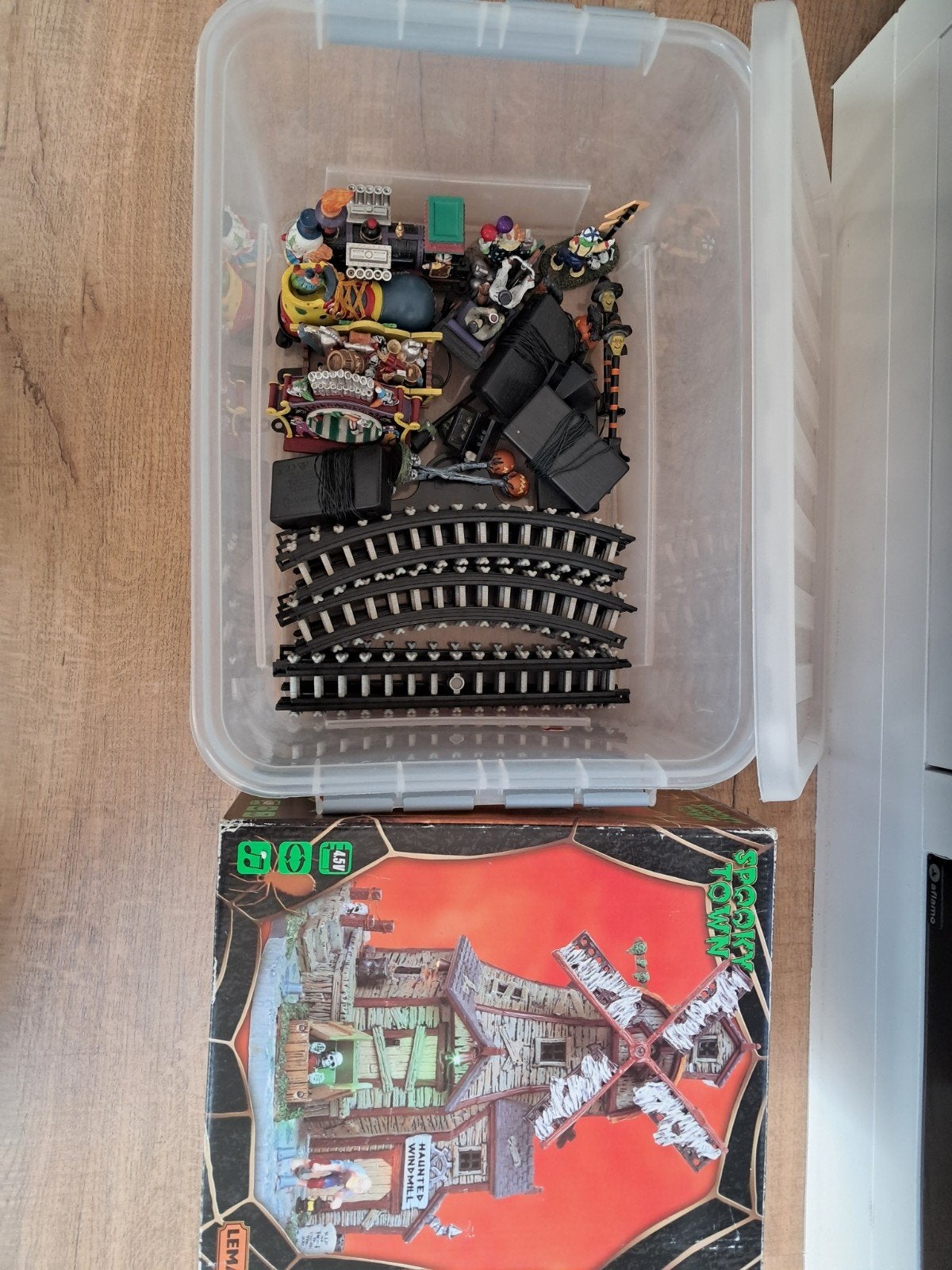 Lemax Spooky Town decoratie, Hobby en Vrije tijd, Ophalen, Zo goed als nieuw, Overige typen, Foil